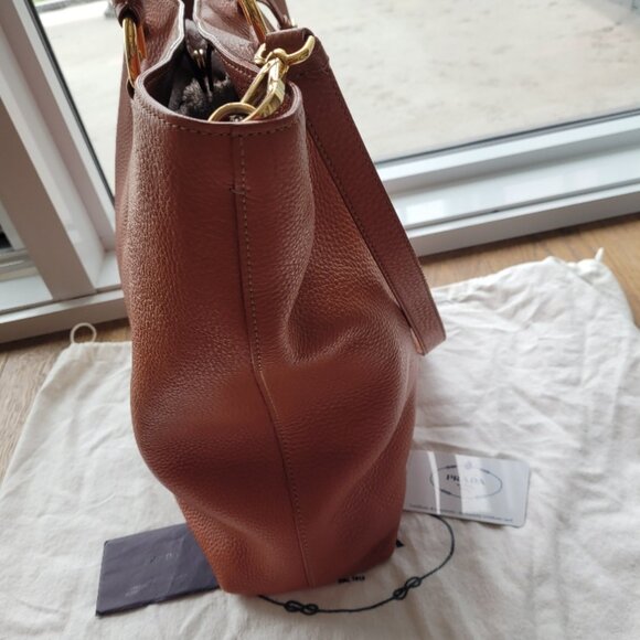 Prada Vitello Daino Tote Bag - Picture 6 of 12